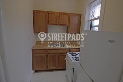 Building Photo - 2 bedroom in Malden MA 02148