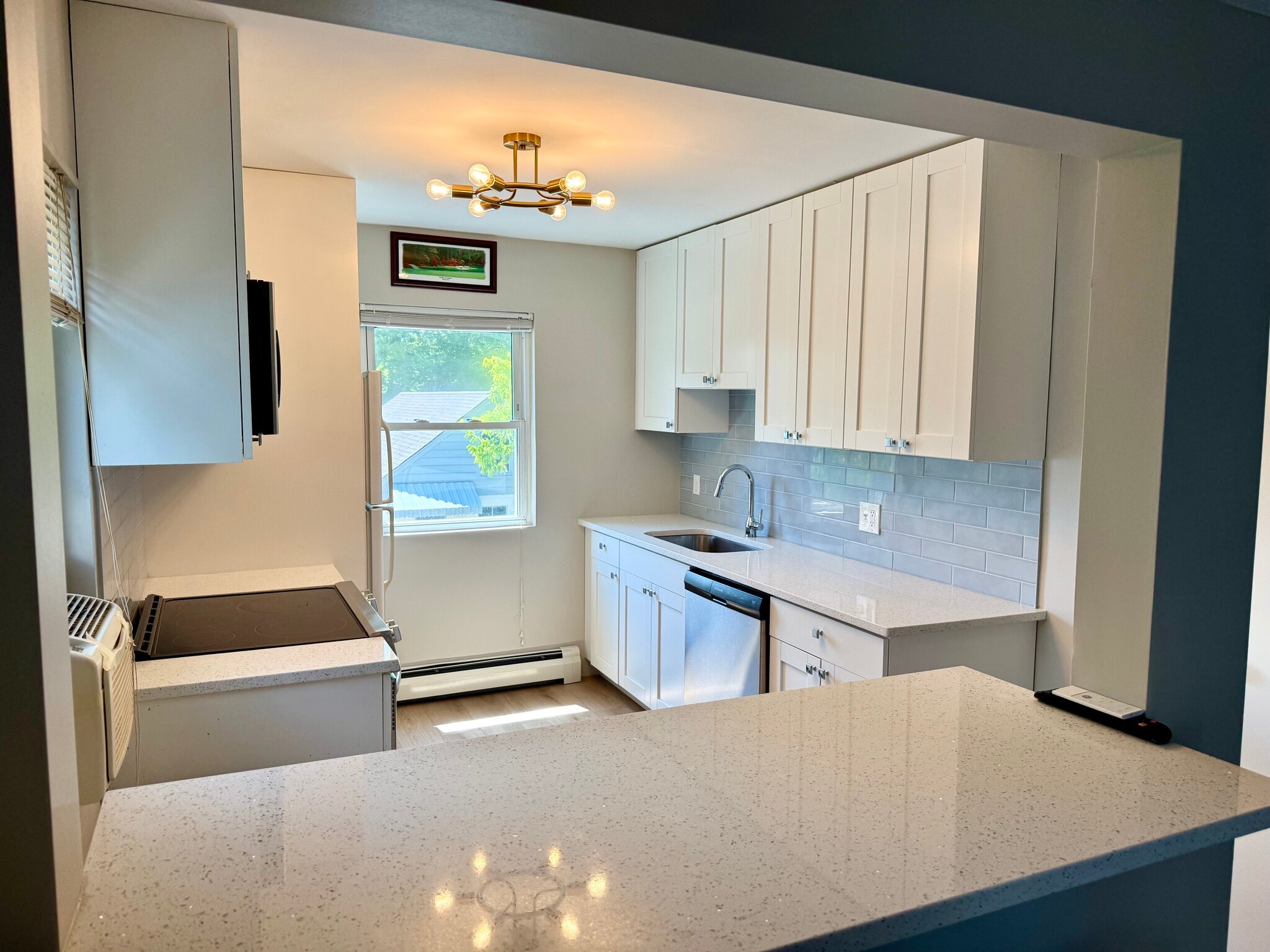 Building Photo - 2317 Monroe Ave