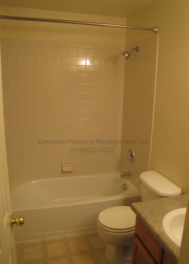 Building Photo - Gorgeous 4 Bedroom Home in Widefield/Fountain Area