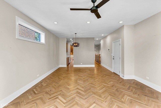 Building Photo - 4846 S St Lawrence Ave
