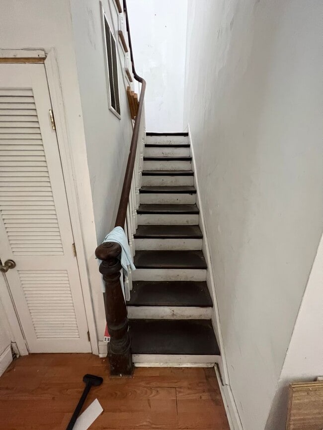 Building Photo - Very Spacious 4bdrm/2bth House on W CARY STREET in the Heart of VCU!!!