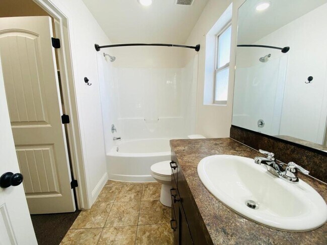 Building Photo - 3142 Quaky Aspen Dr