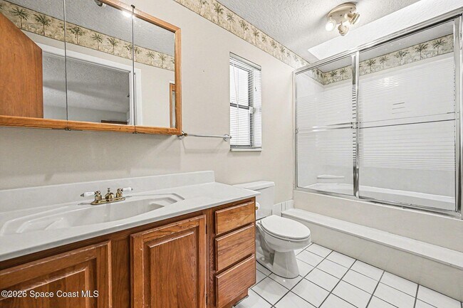 Building Photo - 655 N Burnett Rd