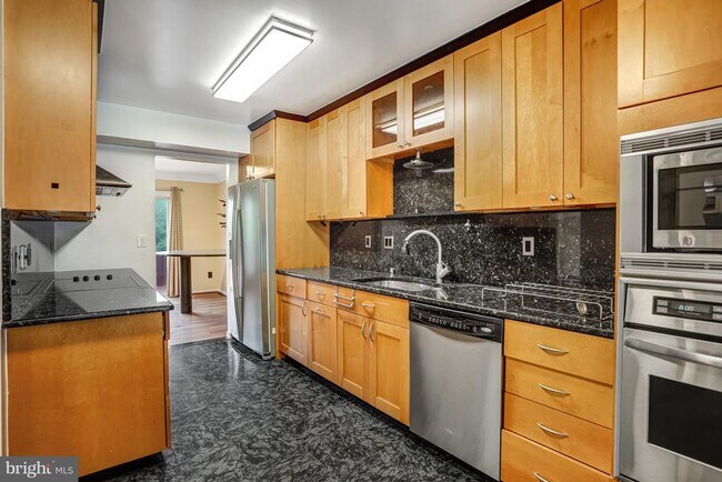 Building Photo - 19506 Taverney Dr