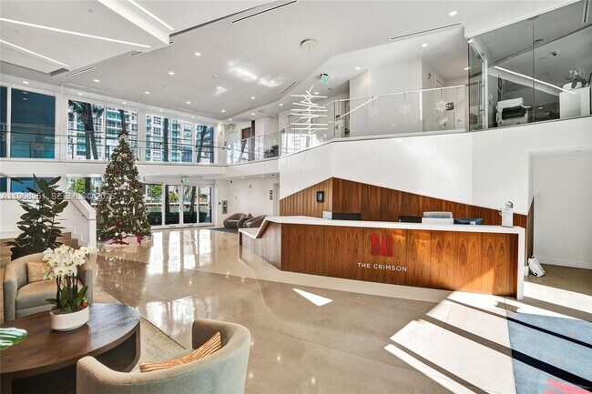 Building Photo - 601 NE 27th St