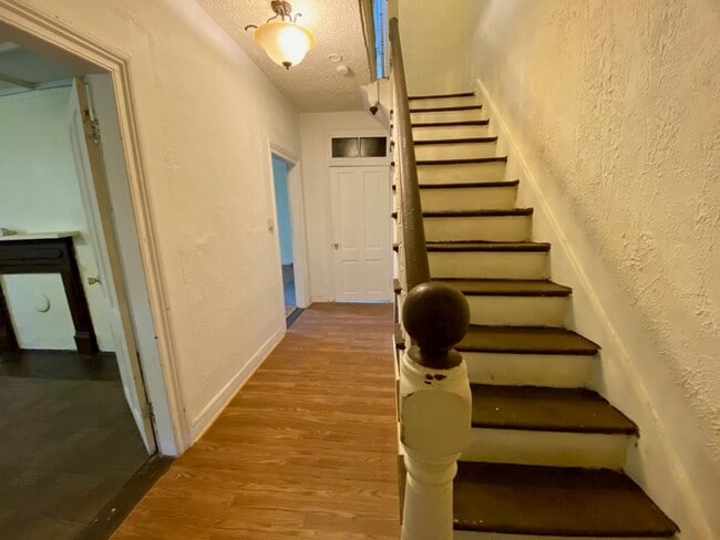 Building Photo - 1603 Taylor St