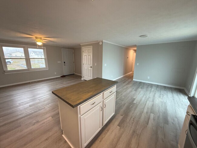 Building Photo - 299 Blue Crab Loop