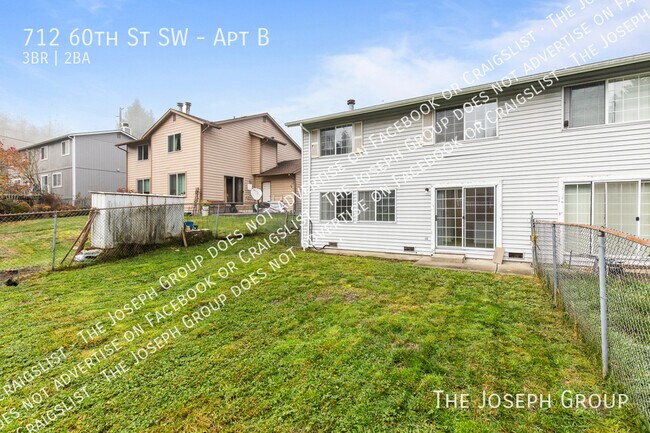 Building Photo - 712 60th St SW