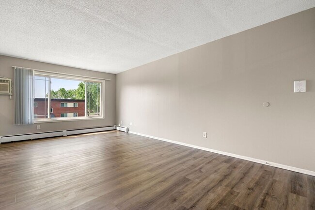 Building Photo - Granite City Apartments 2 Bedroom Apartment Home