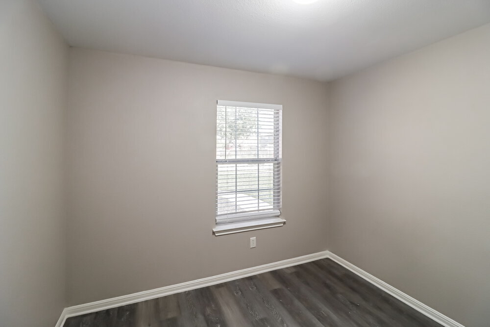 Building Photo - 223 Legends of Hutto Tr