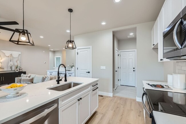 Building Photo - **First Month Rent Is Free** New Construct...