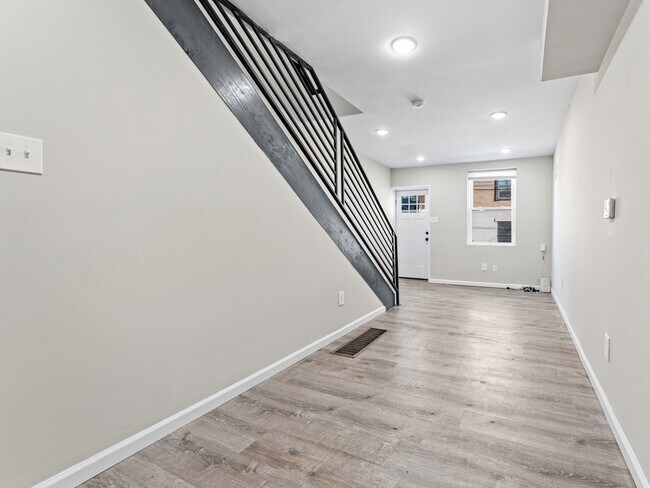 Building Photo - 2356 N 4th St