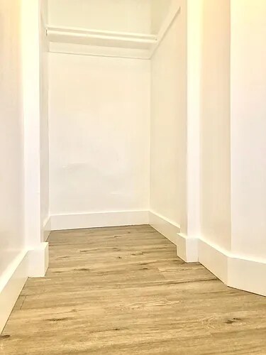 Building Photo - 121 N New Hampshire Ave