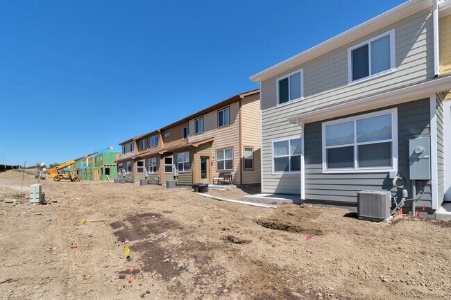 Building Photo - 9679 Albion Ln