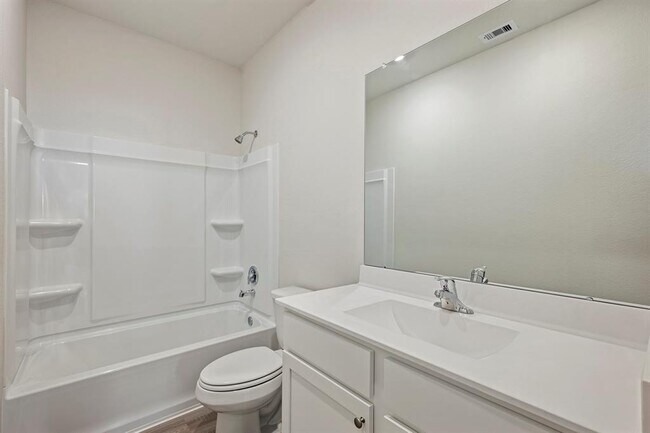 Building Photo - 1023 Whispering Winds Dr