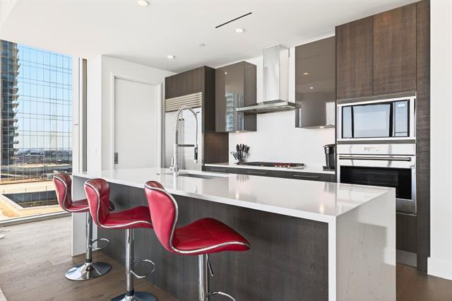 Building Photo - 7901 Windrose Ave.