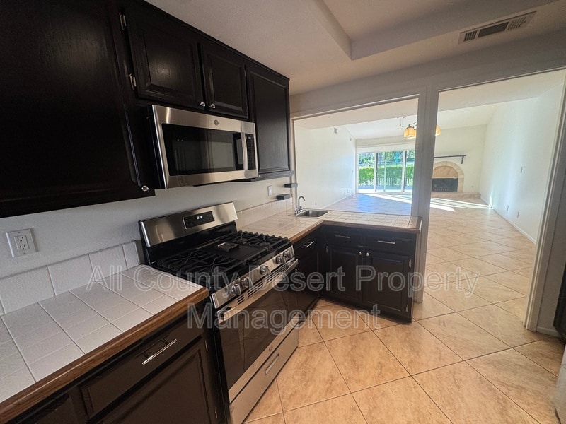 Building Photo - 72795 Fleetwood Cir