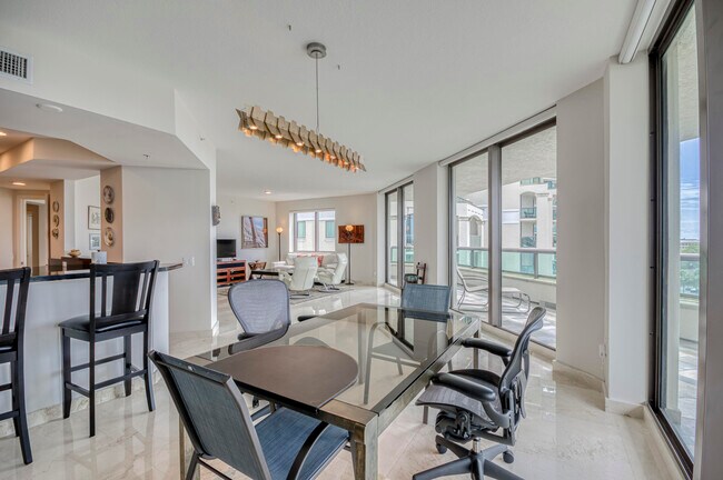 Building Photo - 3630 Gardens Pkwy