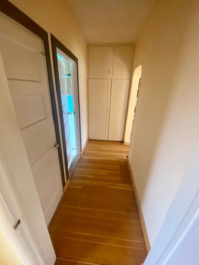 Building Photo - Whitefish River unfurnished 2 bedroom home!