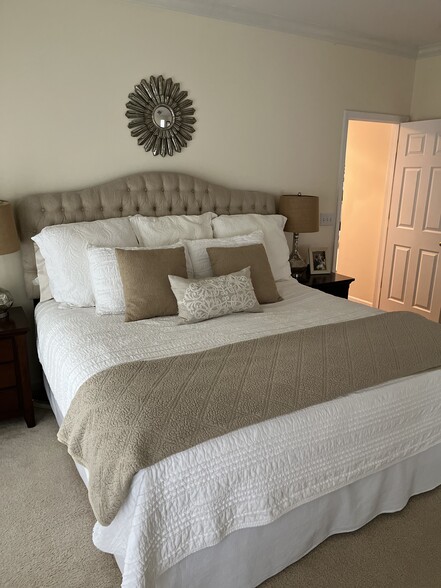 Building Photo - 1534 Liberty Pike