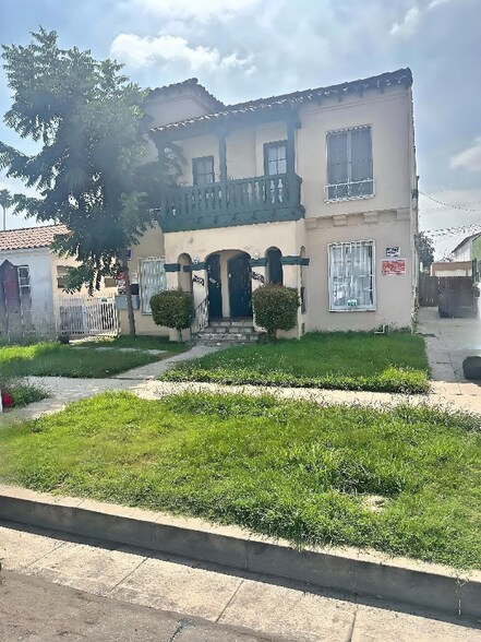 Primary Photo - 1022 W 64th St