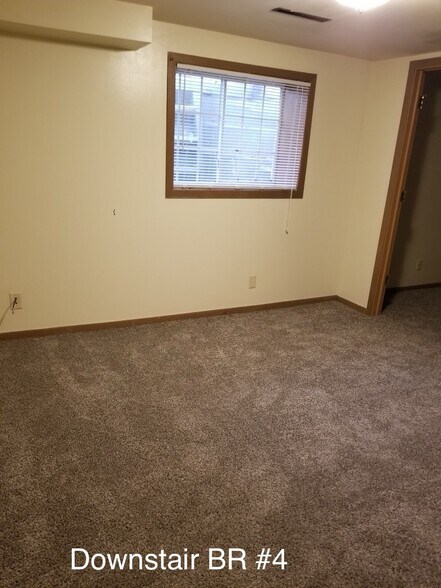 Building Photo - 9 Obrien Ct