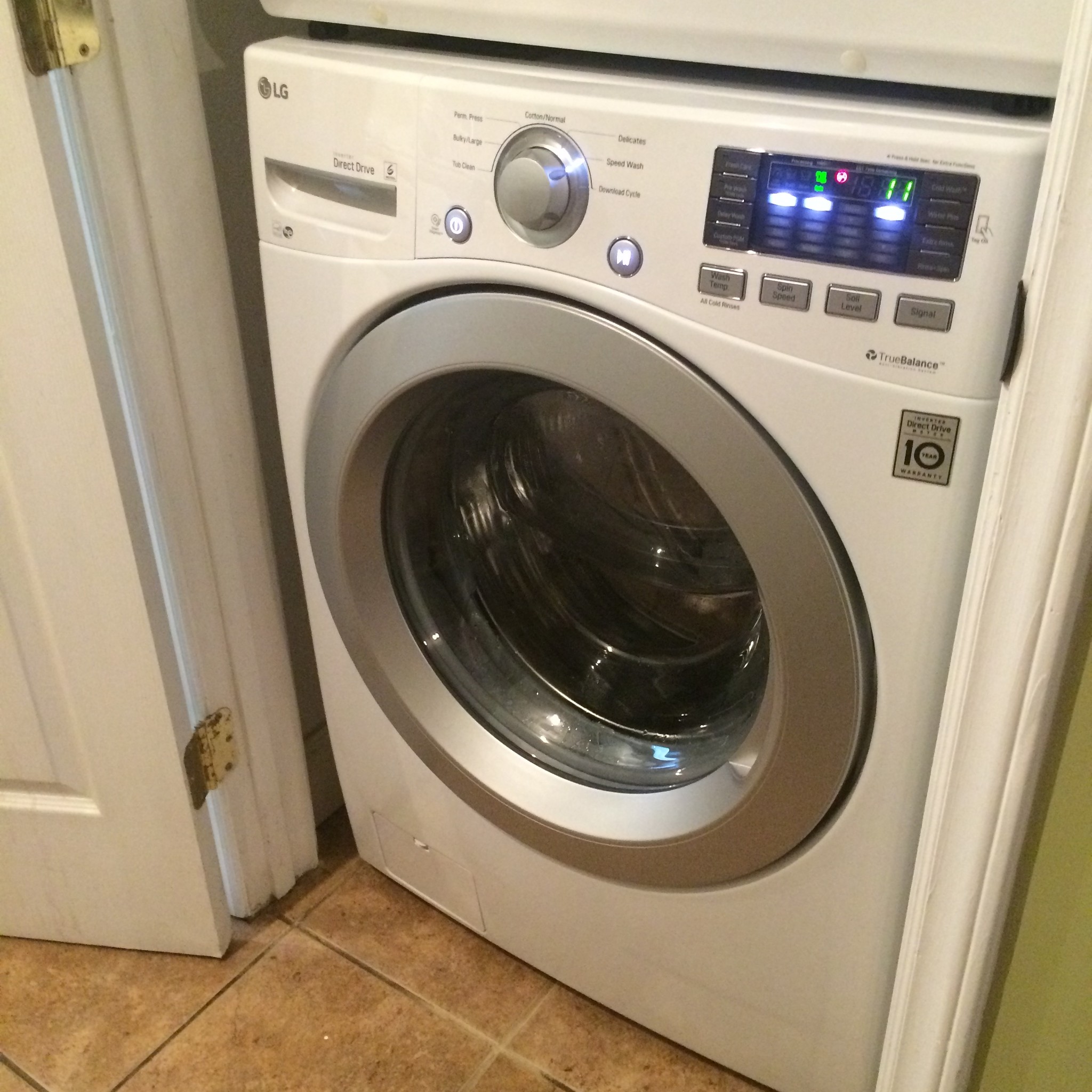 Front load W/D - 603 Maplewood Ave