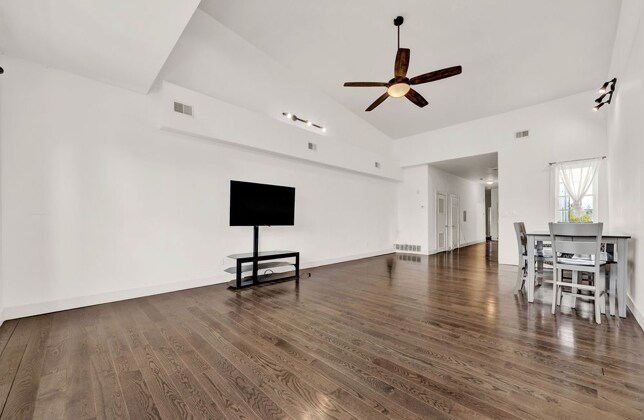 Building Photo - 1729 N 33rd St