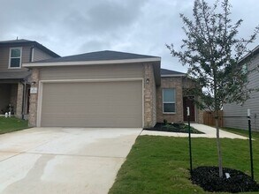 Building Photo - ONE STORY  |  NO CARPET  |  9' CEILING  |  EASY MAINTENANCE  |  2 CAR GARAGE  |  BUILT IN 2023