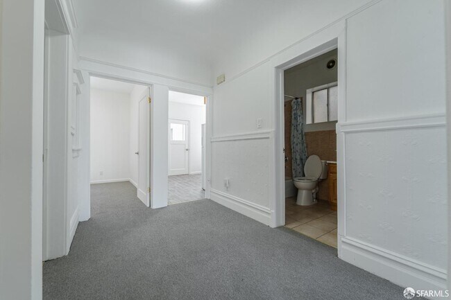 Building Photo - 2748 San Bruno Ave