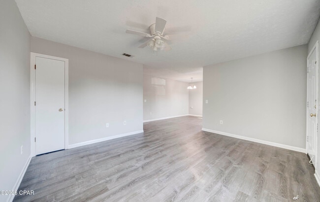 Building Photo - 3720 Burnham Way