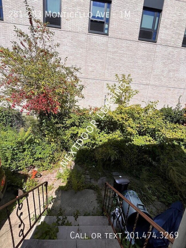 Building Photo - 281-283 Monticello Ave-1M