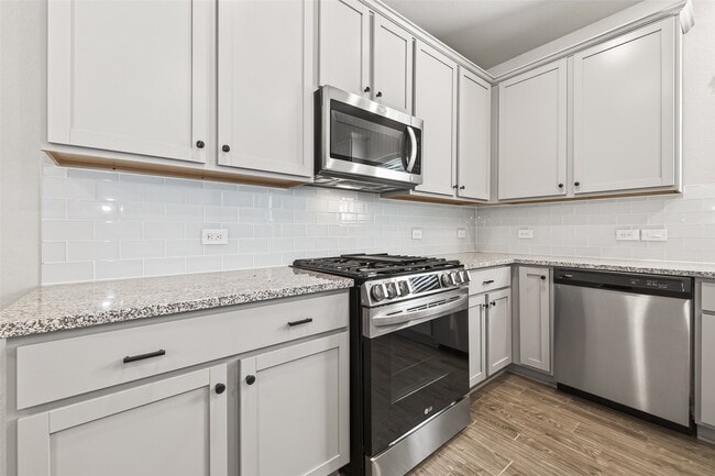 Building Photo - 8415 Chesney Trl