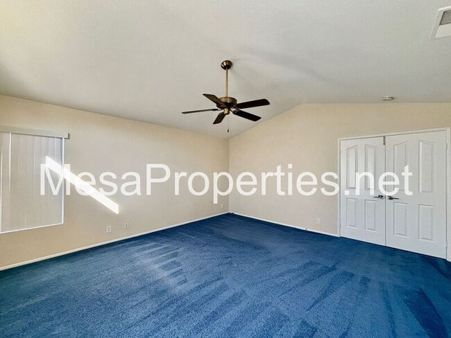 Building Photo - 12468 Redrock Ct