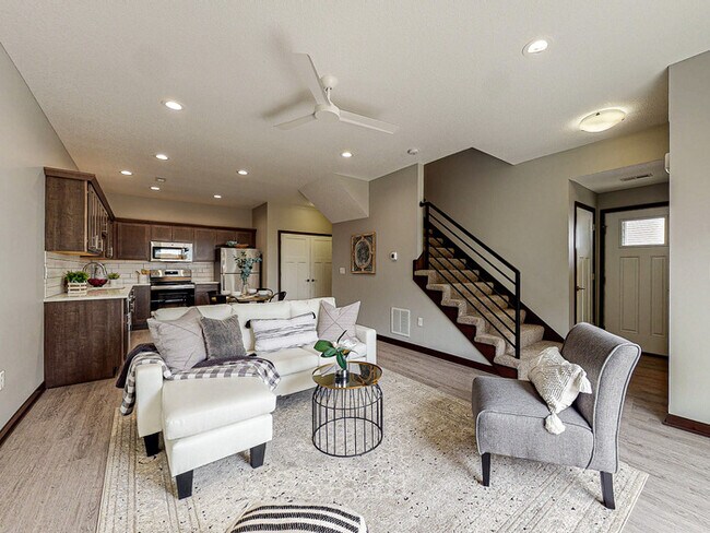 Building Photo - Stratford Crossing Townhomes