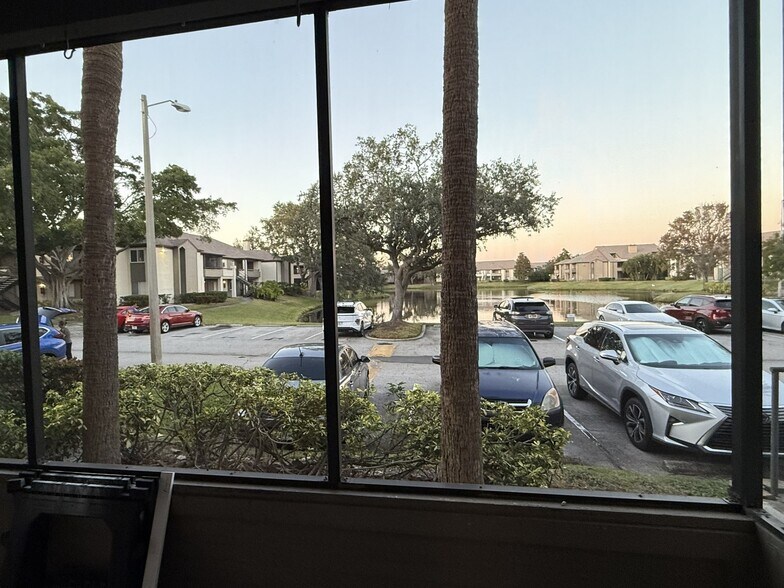 Building Photo - 10263 Gandy Blvd N