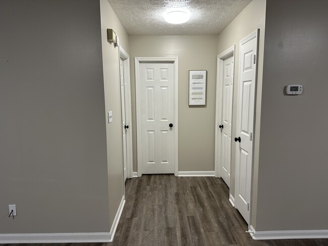 Entry to Bathroom and 2 bedrooms - 2213 Douglas Dam Rd