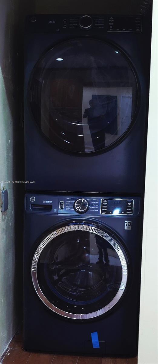 Building Photo - 7813 Shalimar St