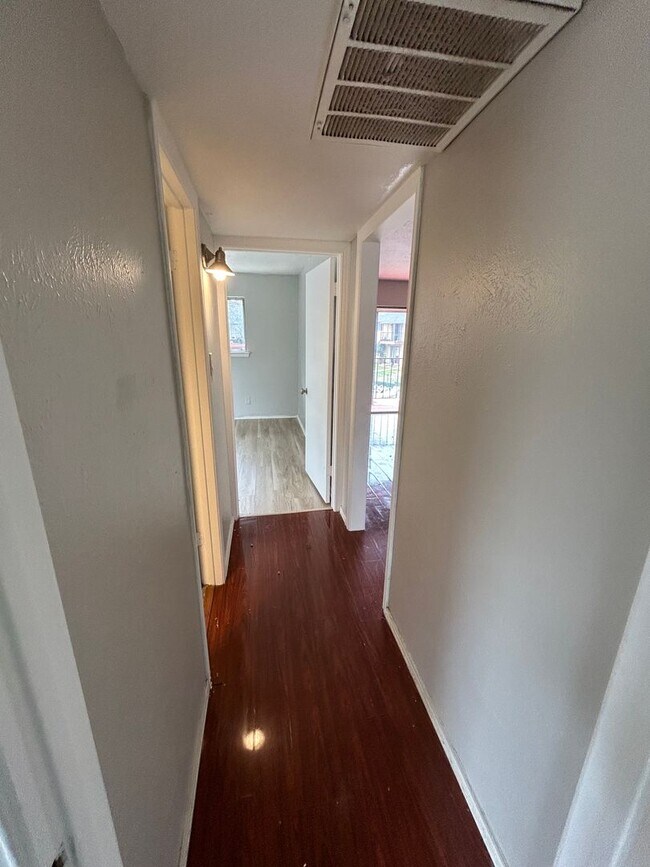 Building Photo - Experience the ultimate comfort of living ...