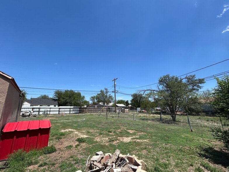 Building Photo - 508 Lefors St