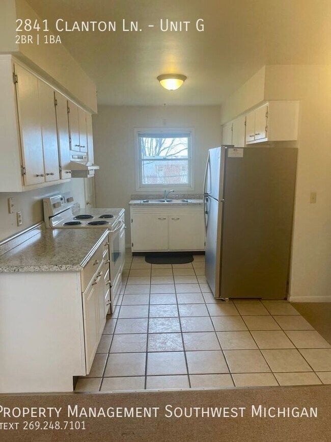 Building Photo - Near Lake Michigan in Coloma. 2 bedroom 1 ...