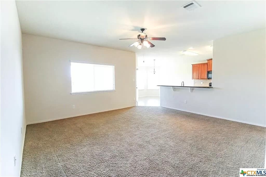 Building Photo - 1023 Sugar Brook Dr