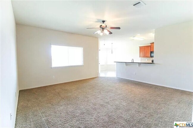 Building Photo - 1023 Sugar Brook Dr