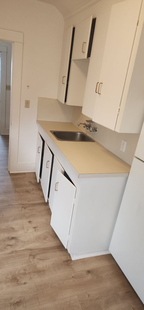 Building Photo - 32nd1414