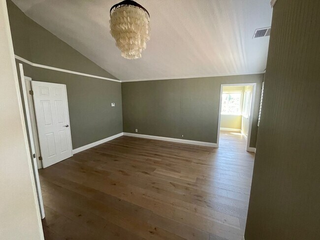 Building Photo - $6,950 - Canyon Lakes Luxury 4BR – Designer Upgrades, Wine Bar & Best Views in San Ramon