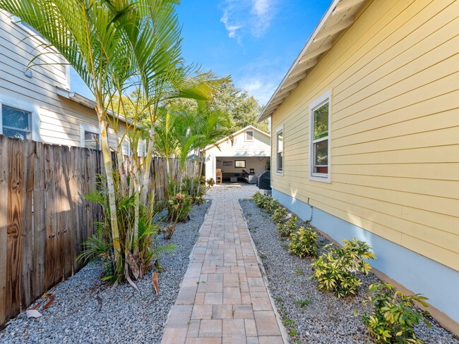 Building Photo - 2803 N Morgan St