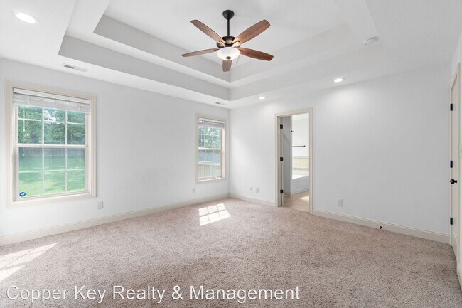 Building Photo - 4 br, 3 bath House - 1845 Deerstand Drive