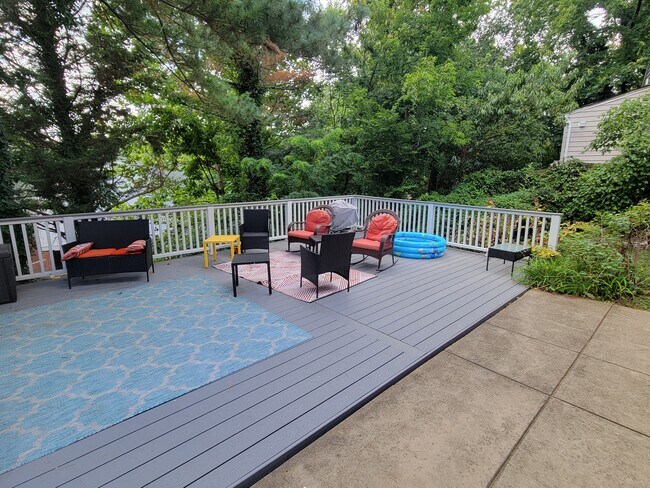 Building Photo - 2030 N Cleveland St