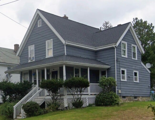 Primary Photo - 506 Walpole St