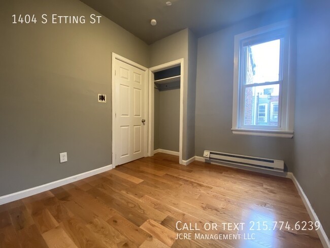 Building Photo - 1404 S Etting St